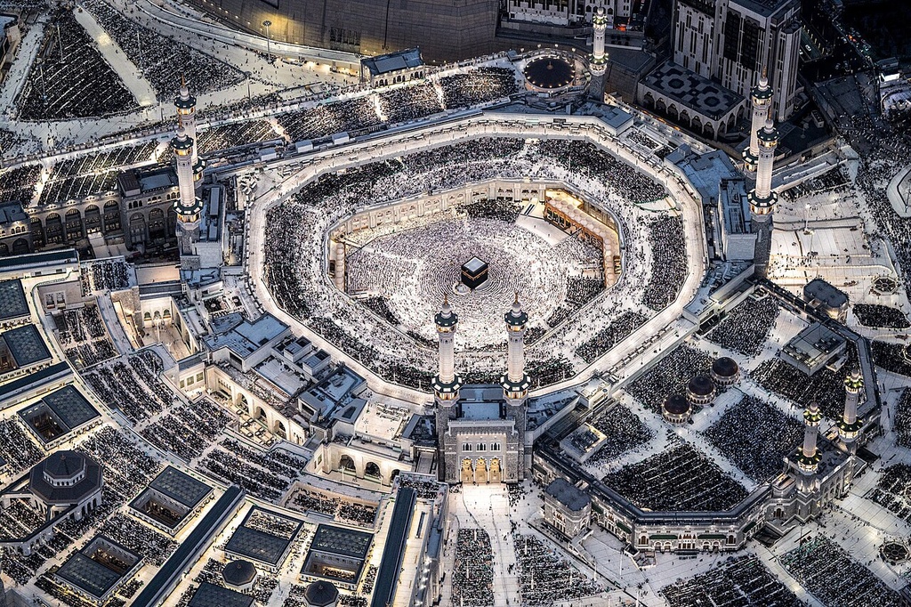 Umrah by Air: Makkah & Madinah 6 Days
